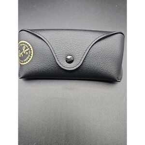 Ray Ban Universal Black Medium Soft Case for Sunglasses & Eyeglasses with cloth